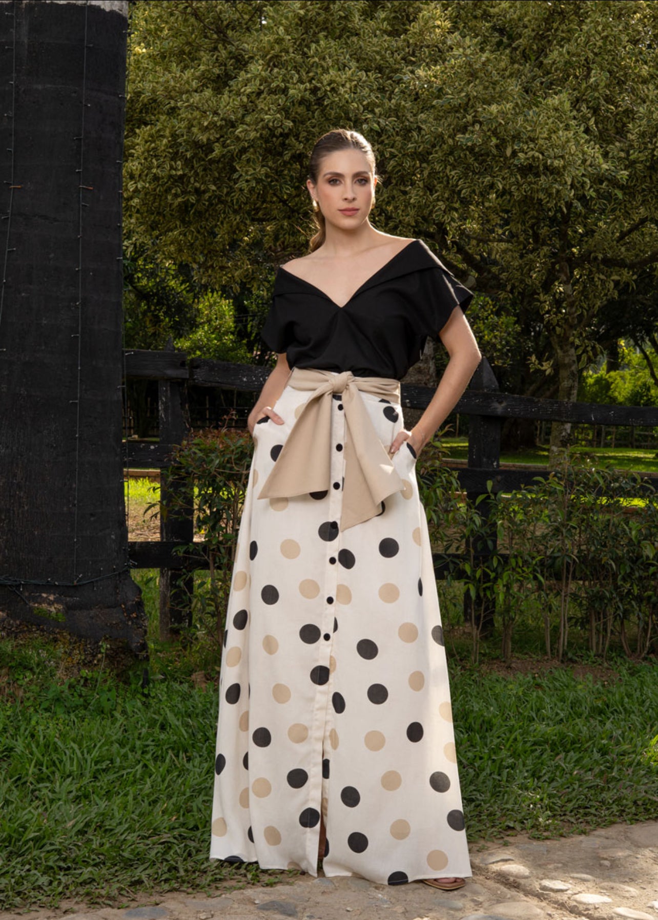 Julianne Black Skirt Set