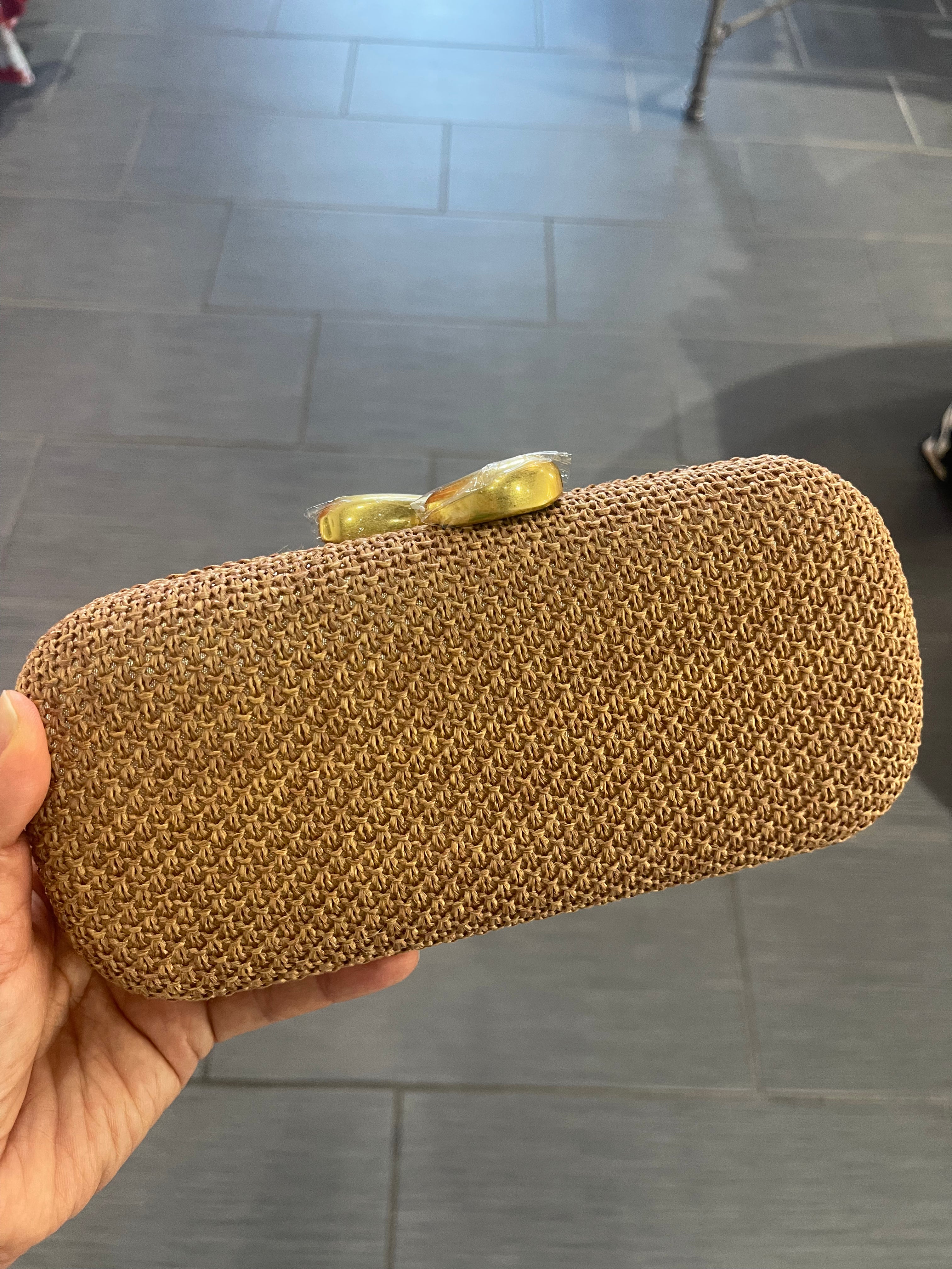 Raffia Brown Oval Clutch