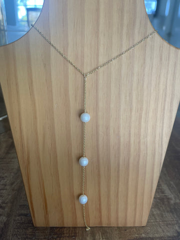 Necklace Lariat with 3 Pearls